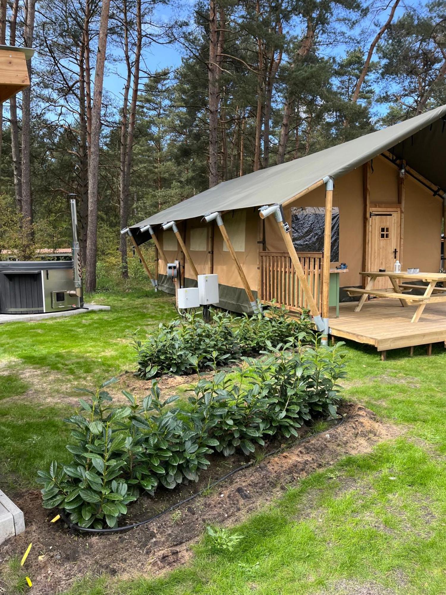Glampingzelt Family - Lodge Soltau Buitenkant foto
